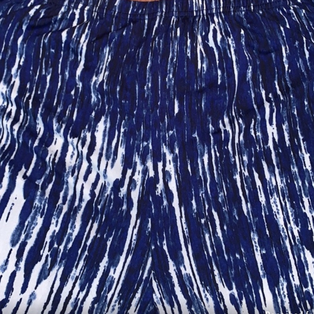 | New Directions | L | Stretchy Wide-Leg Pants | Blue/White Wide Leg Flowy - Picture 2 of 3